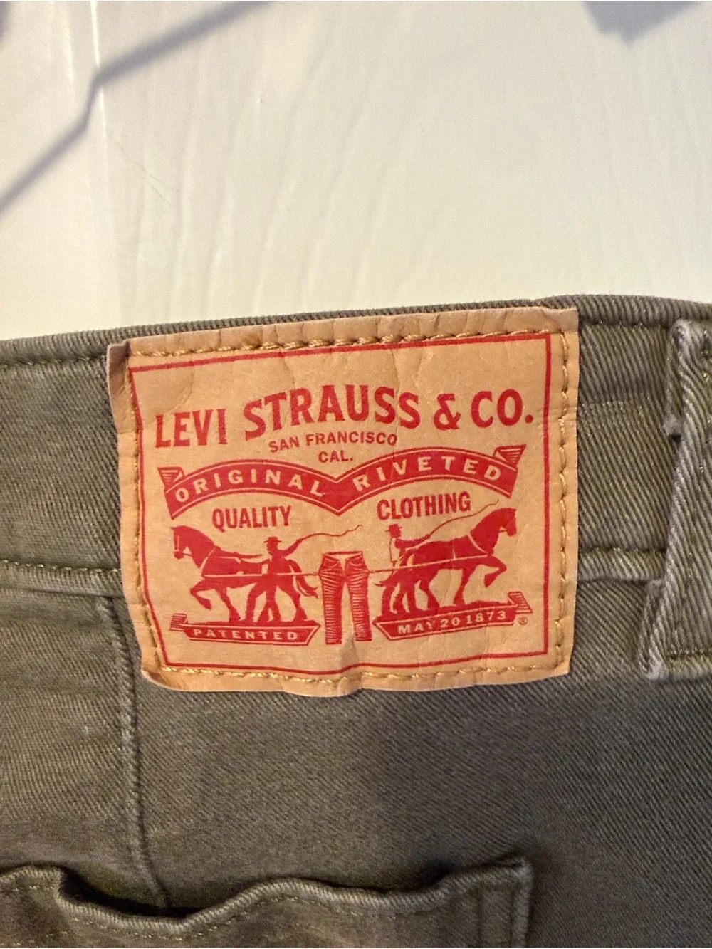 Levi Women’s 721 High Rise Skinny Olive Cargo Pants
